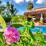 El Nacar Bed & Breakfast