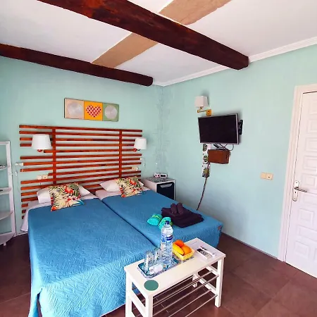 Bed & Breakfast El Nacar *