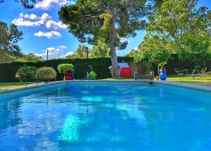 El Nacar Bed & Breakfast 4*