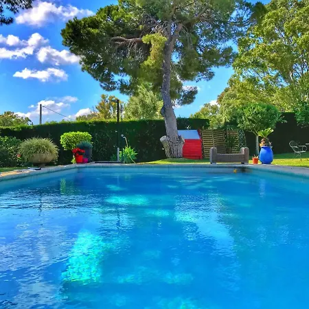 El Nacar Bed & Breakfast 4*