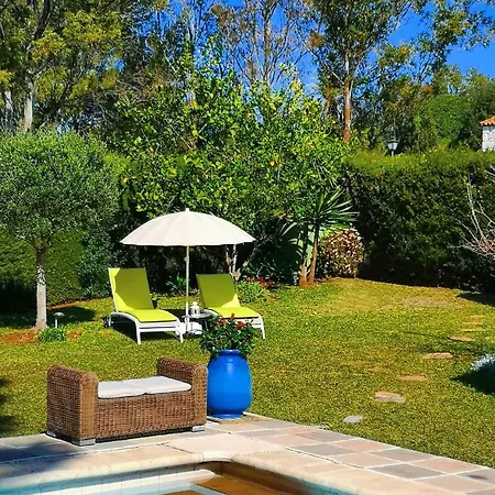 El Nacar Bed & Breakfast 4*