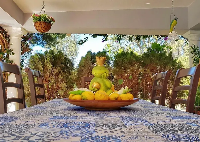 El Nacar לינה וארוחת בוקר מארבלה