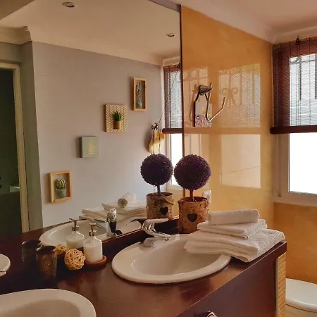 El Nacar Bed and Breakfast 4*